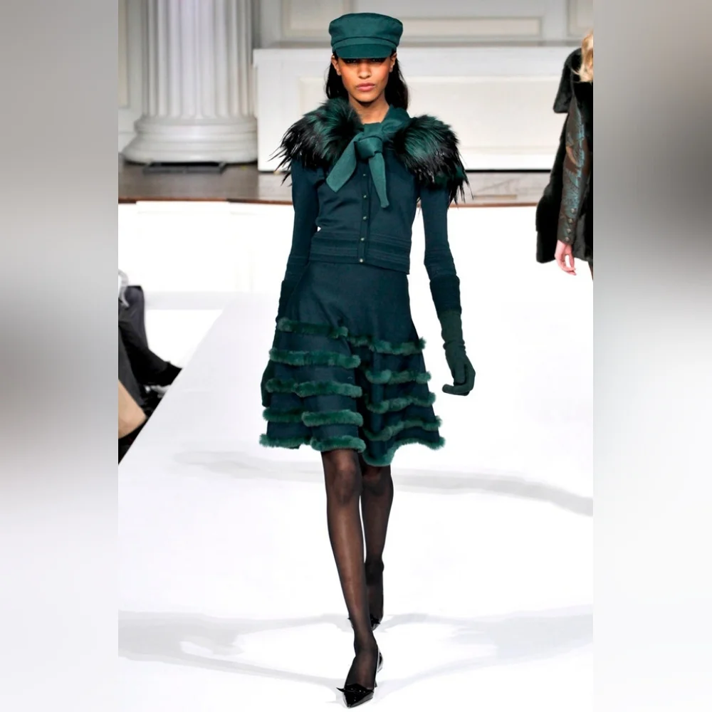 Oscar de la Renta $5 200